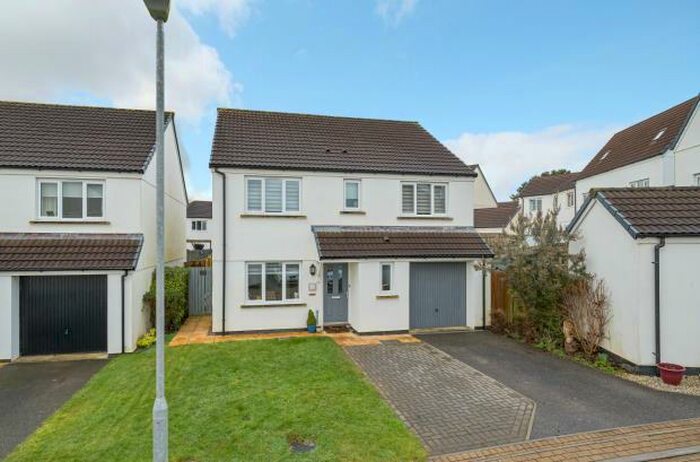 4 Bedroom Detached House For Sale In Bokenna Close, Dobwalls, Liskeard, Cornwall, PL14