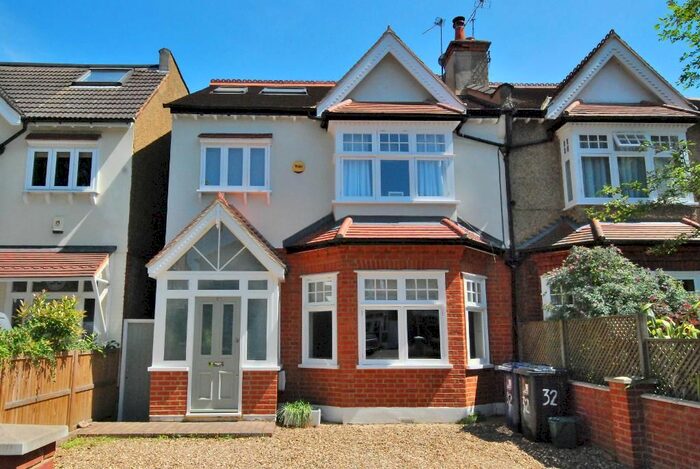 5 Bedroom Semi-Detached House To Rent In Elers Road, Ealing, London, W13