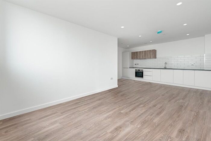 2 Bedroom Flat To Rent In London Road, St. Leonards-On-Sea, TN37