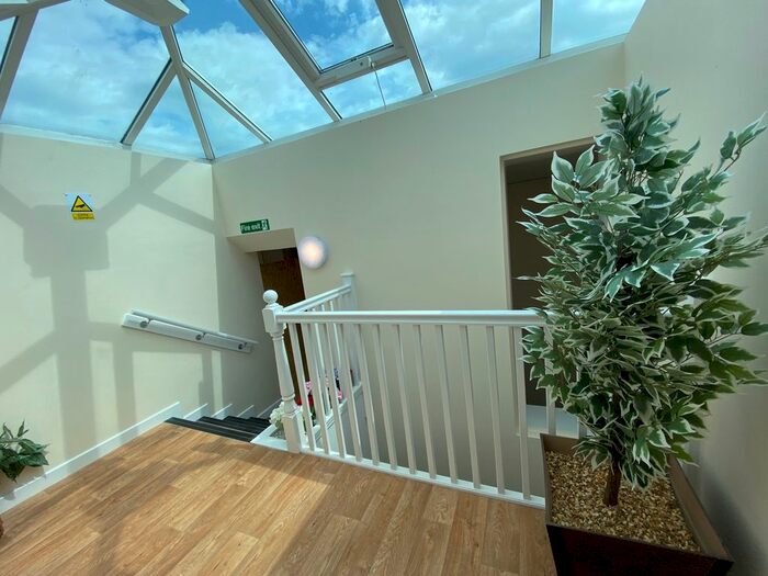 1 Bedroom Flat To Rent In Junction Road, Totton, SO40