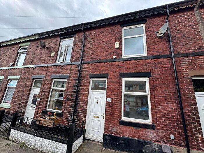 2 Bedroom Terraced House To Rent In Alma Street, Radcliffe, Manchester, M26