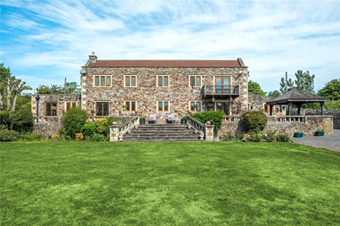 4 Bedroom Detached House For Sale In London Road, Warmley, Gloucestershire, BS30