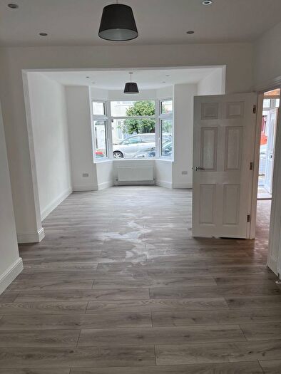 3 Bedroom Terraced House For Sale In Eustace Road, London, E6