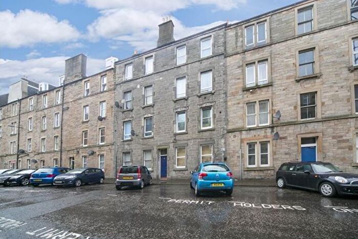 1 Bedroom Flat To Rent In Murdoch Terrace, Fountainbridge, Edinburgh, EH11