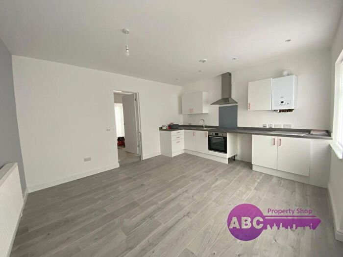 1 Bedroom Flat To Rent In Enfield Road, Ellesmere Port, Cheshire, CH65