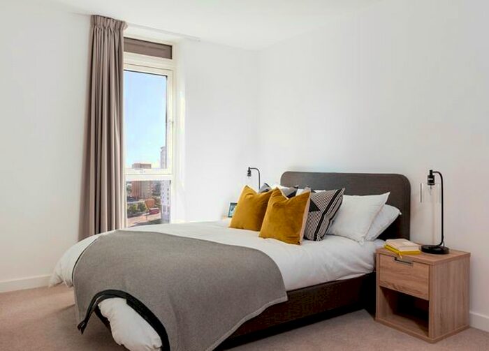 1 Bedroom Flat To Rent In The Priory Queensway, Birmingham, B4