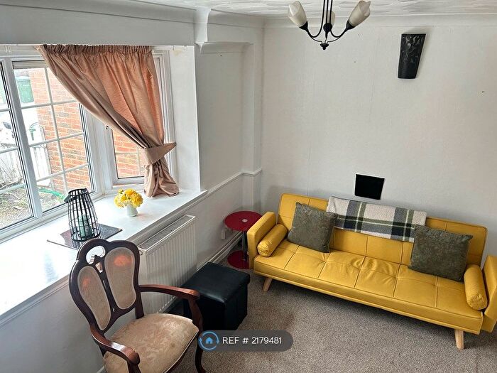 1 Bedroom Semi-Detached House To Rent In Nickelby Close, London, SE28