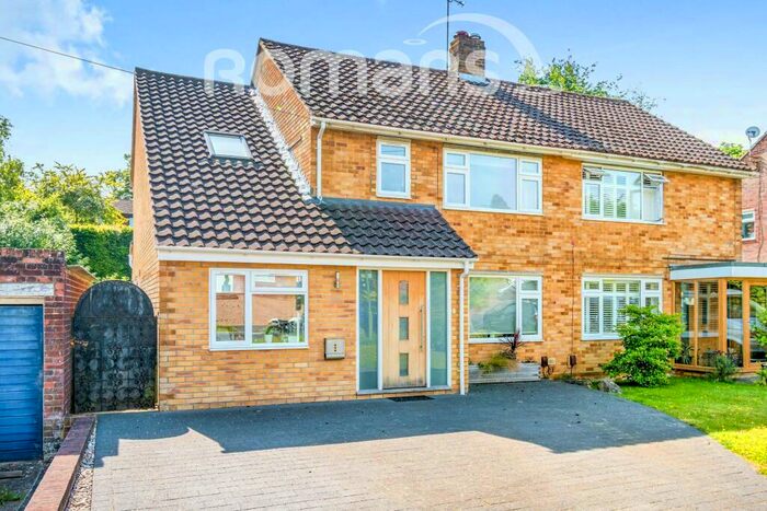 4 Bedroom Semi-Detached House To Rent In Teg Down, Winchester, SO22