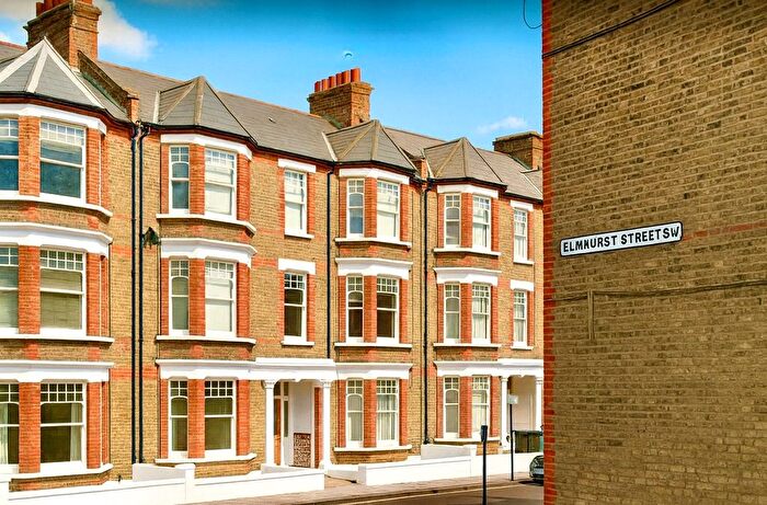 2 Bedroom Flat For Sale In Elmhurst Mansions, Edgeley Road, London, SW4
