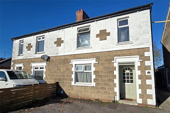 3 Bedroom Semi Detached House For Sale In Oldfield Road, Westbury, BA13