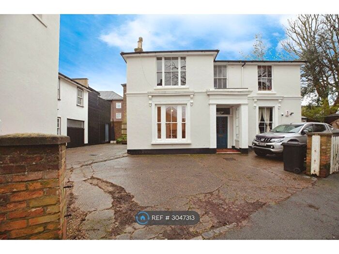 1 Bedroom Flat To Rent In Crystal Palace, London, SE19