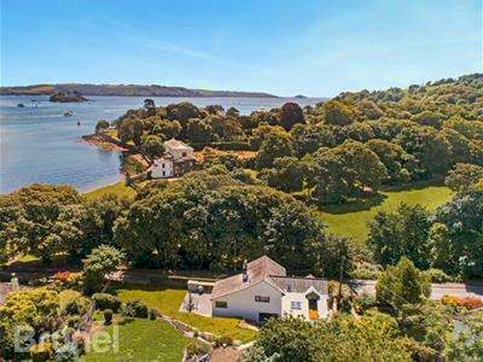 2 Bedroom Detached House For Sale In Cremyll, Torpoint, PL10