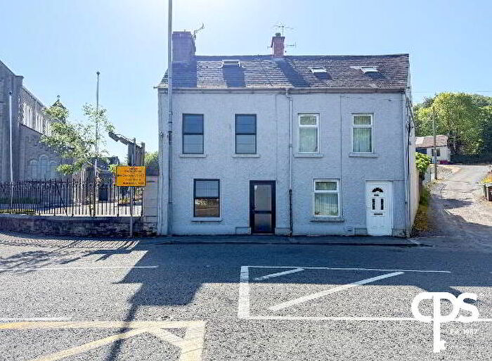 4 Bedroom Semi-Detached House For Sale In Lower Irish Street, Armagh, BT61