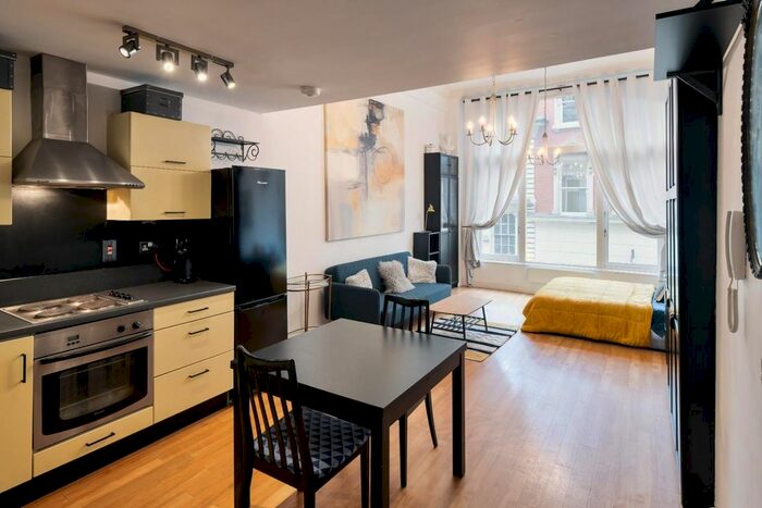 Studio To Rent In Essex House, Temple Street, Birmingham, B2