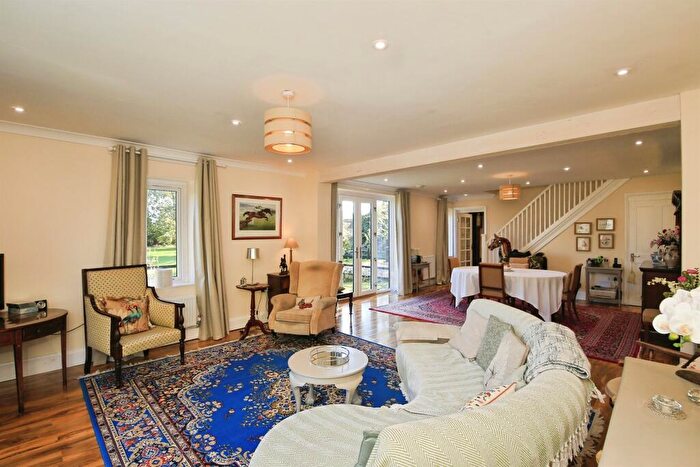 4 Bedroom Detached House For Sale In Sutton Road, Leverington, Wisbech, PE13