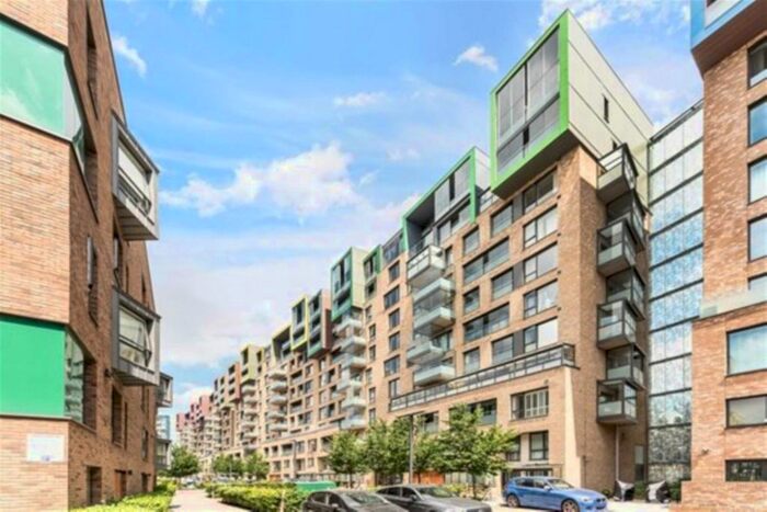 1 Bedroom Flat To Rent In Landmann Point, Greenwich Millennium Village, Gree, London, SE10