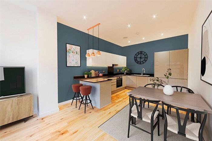 2 Bedroom Town House To Rent In Camden Drive, Birmingham, B1