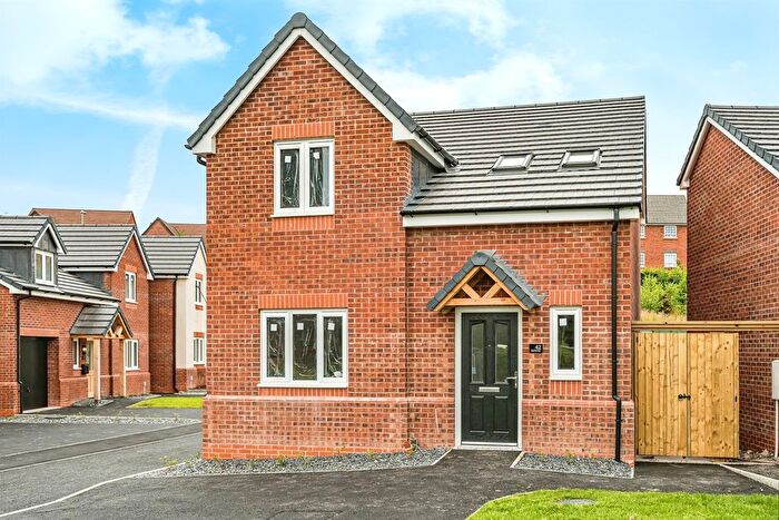 3 Bedroom Detached House For Sale In Brick Kiln Way, Dudley, DY3