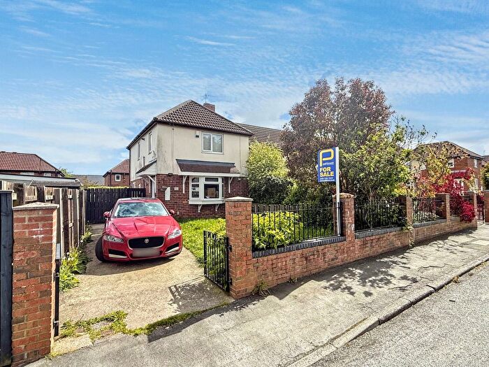 3 Bedroom Semi-Detached House For Sale In Newholme Estate, Station Town, Wingate, TS28