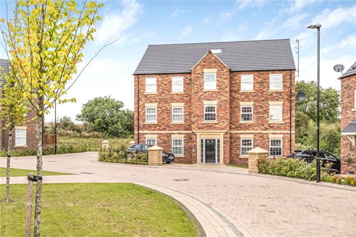 2 Bedroom Apartment For Sale In Ezart Avenue, Wetherby, LS22