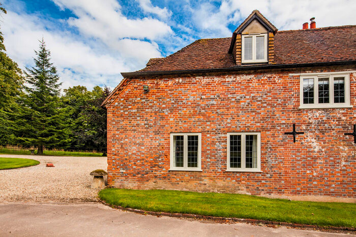 1 Bedroom Apartment To Rent In Woodrows Farm Annexe, Aldworth, RG8