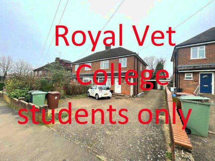 4 Bedroom Semi-Detached House To Rent In Cranborne Crescent, Potters Bar, Hertfordshire, EN6