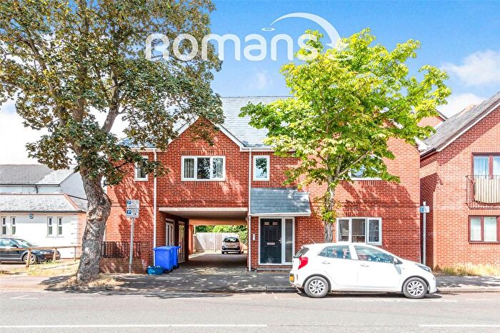 1 Bedroom Flat For Sale In Queens Road, Farnborough, Hampshire, GU14