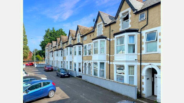 1 Bedroom Flat To Rent In Ely Road, Llandaff, Cardiff, CF5