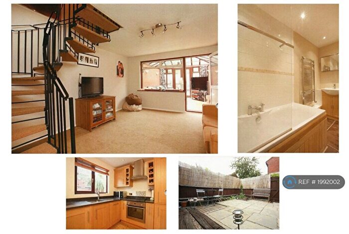 2 Bedroom Terraced House To Rent In Claire Place, London, E14