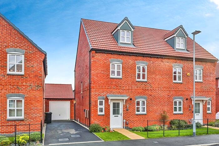 4 Bedroom Semi Detached House For Sale In Whiting Close, Linby, Nottingham, NG15