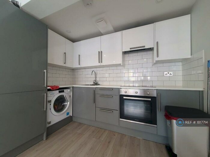 1 Bedroom Flat To Rent In King Street Maidstone, Maidstone, ME14
