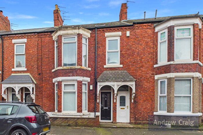 2 Bedroom Flat For Sale In Coleridge Avenue, South Shields, NE33