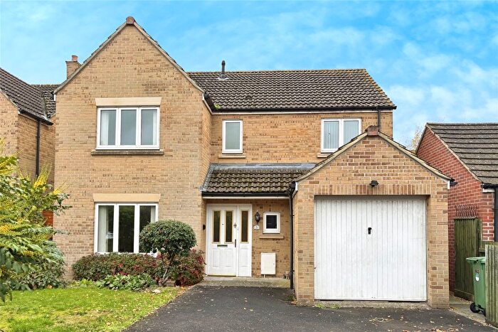 4 Bedroom Detached House For Sale In Hackney Way, Westbury, BA13