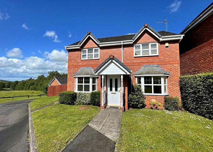 3 Bedroom Detached House To Rent In Moorland Heights, Biddulph, ST8