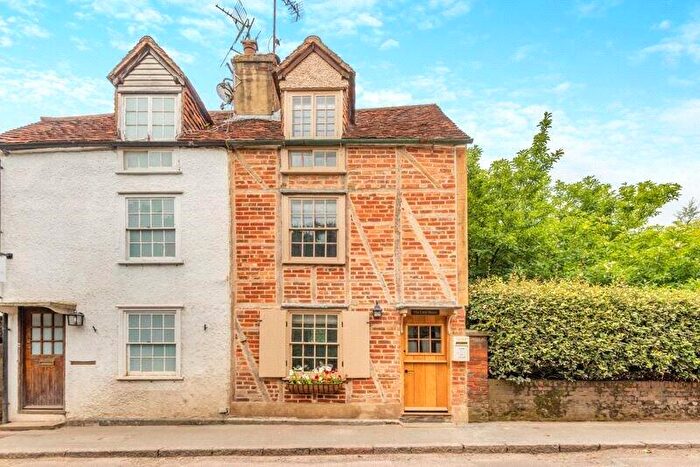 2 Bedroom Semi-Detached House For Sale In Upper Street, Shere, Guildford, Surrey, GU5