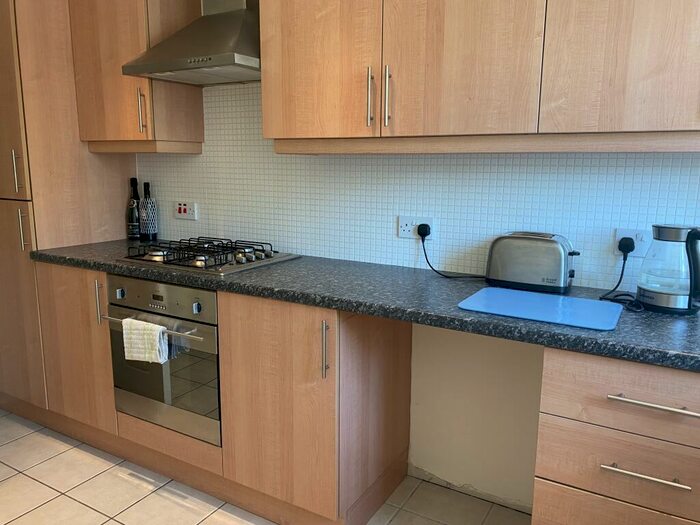 2 Bedroom Apartment To Rent In Branksome Wood Road, Bournemouth, BH2