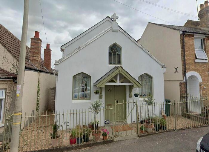 3 Bedroom Detached House To Rent In Greatness Road, Sevenoaks, TN14