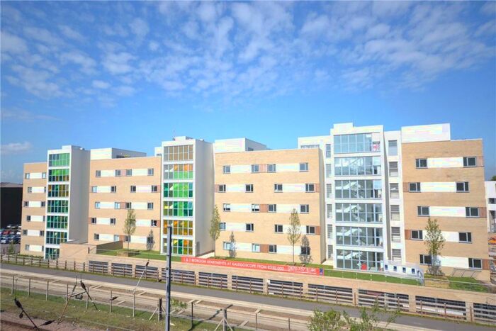 2 Bedroom Apartment To Rent In Glenalmond Avenue, Cambridge, CB2