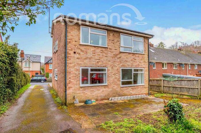 2 Bedroom Apartment To Rent In Highcliffe, Winchester, SO23