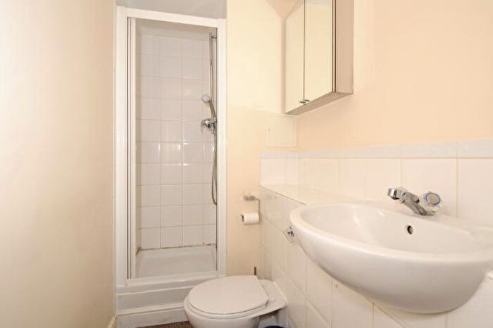 2 Bedroom Detached House To Rent In Kelvin Gate, Bracknell, RG12