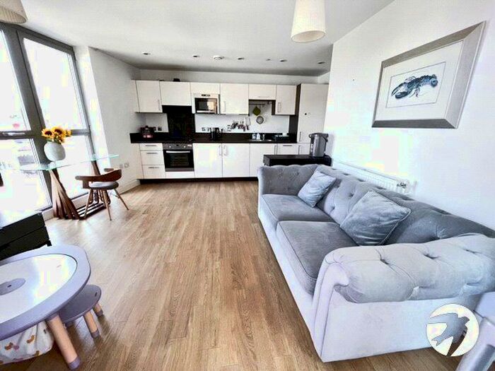 2 Bedroom Flat To Rent In Elmira Street, Lewisham, London, SE13