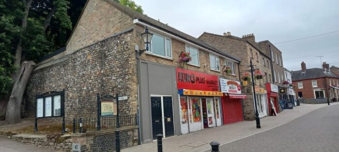 2 Bedroom Flat To Rent In King St, Thetford, IP24