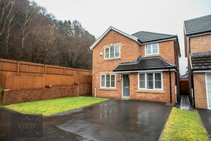 3 Bedroom Detached House For Sale In Larch Lane, Bedwellty Gardens, NP22