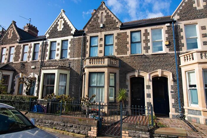 3 Bedroom Terraced House To Rent In Fields Park Road, Cardiff, CF11