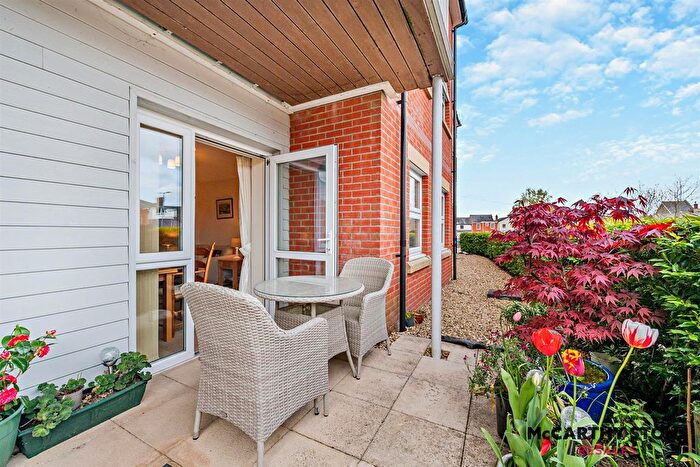 1 Bedroom Flat For Sale In Dukes Court, Bulford, Wellington, TA21