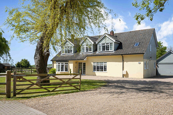 4 Bedroom Detached House For Sale In Park Lane, Ransden Heath, CM11