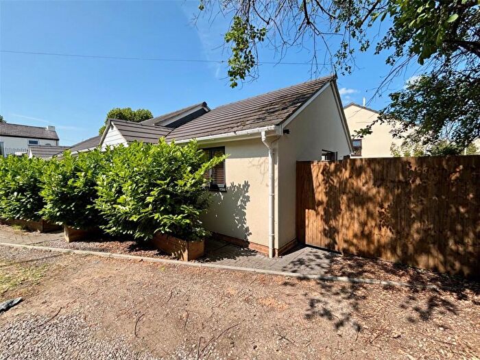 2 Bedroom Bungalow For Sale In Gloucester Road, Cheltenham, Gloucestershire, GL51