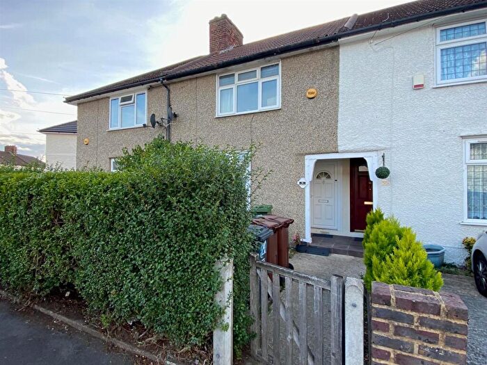 2 Bedroom Terraced House For Sale In Keppel Road, Dagenham, RM9