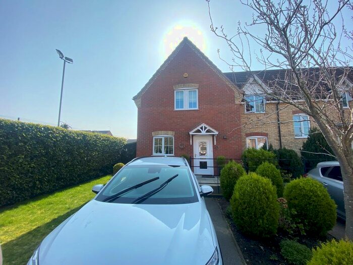 3 Bedroom End Of Terrace House To Rent In Boothby Close, Kirton, PE20