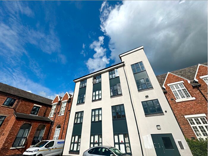 2 Bedroom Flat To Rent In Stalbridge Road, Crewe, CW2